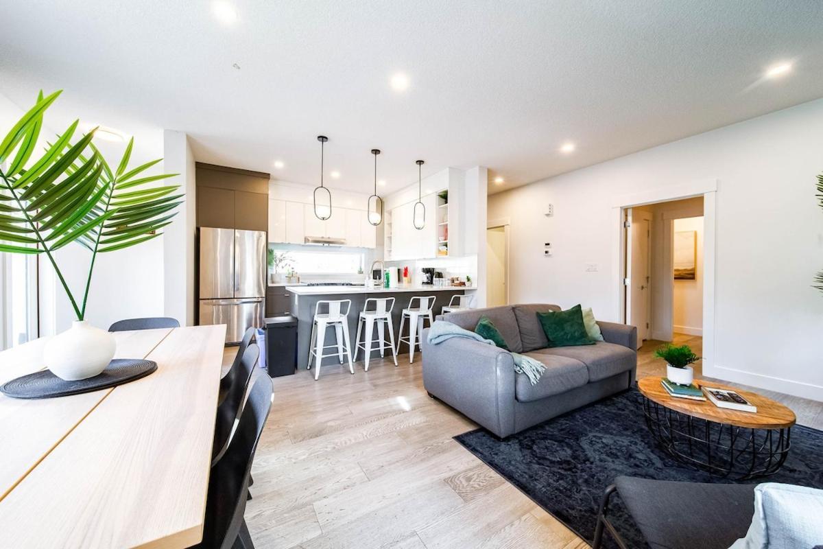 Apartment 5br-luxury Retreat-hot Tub-king Bed-rogers Place-dt *